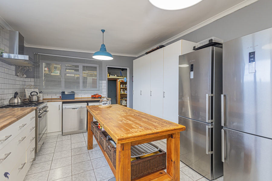 4 Bedroom Property for Sale in Long Acres Country Estate Western Cape